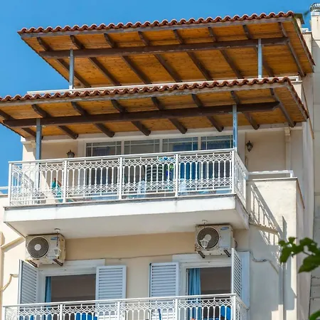 Indigo Apartment *