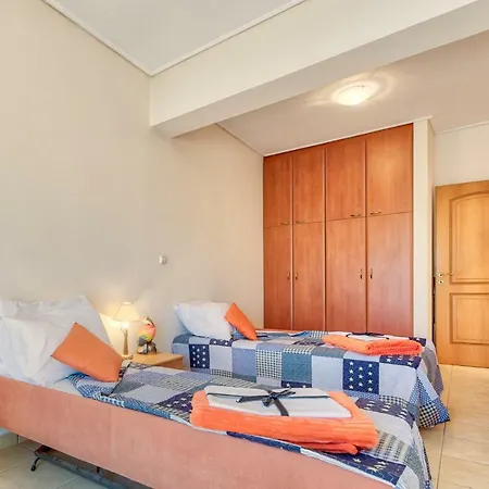 Indigo Apartment *