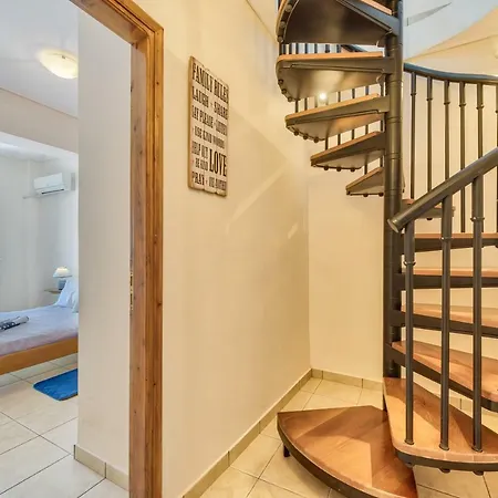 Apartment Indigo